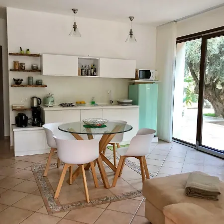 Sinerchia Tatil Evi